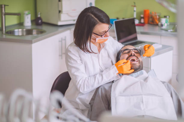 Best Emergency Tooth Extraction in Old Town, ME