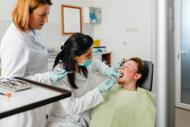 Best Walk-In Emergency Dentist in Old Town, ME